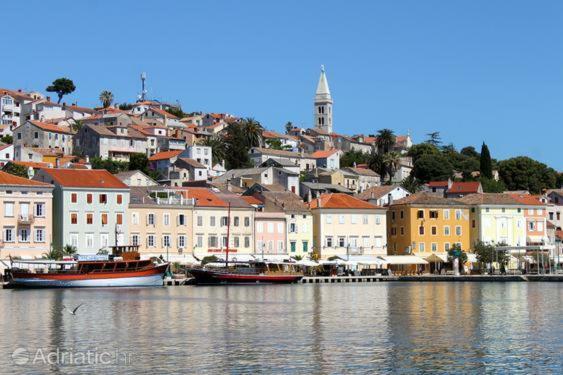 App With A Lovely Patio Mali Lošinj Exterior foto
